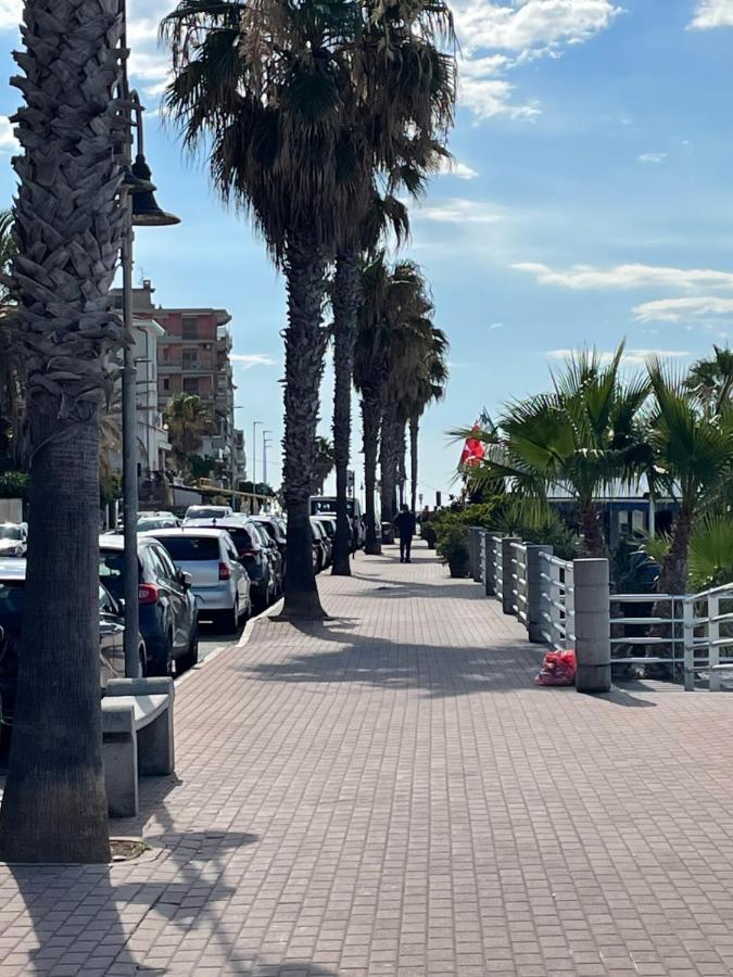 Apartamento Casa Aiga Marina Ventimiglia Exterior foto