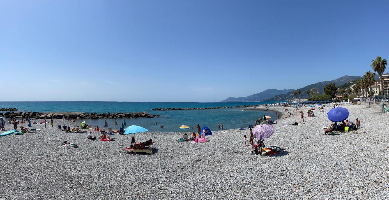 Apartamento Casa Aiga Marina Ventimiglia Exterior foto